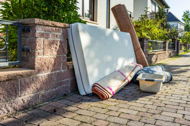 Best Commercial Junk Removal  in Largo, MD